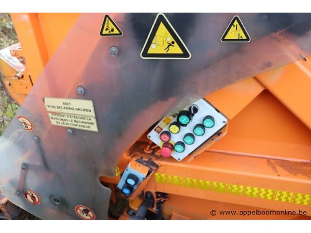 Huisvuilvrachtwagen iveco ad260sy, datum 1ste inschrijving 20/1/2014, chassisnummer wjme2nnc277763, km-stand keuring 1/25 141,439, euro eev, diesel, kenteken 1+2, gelijkvormigheidsattest - afbeelding 4 van  19