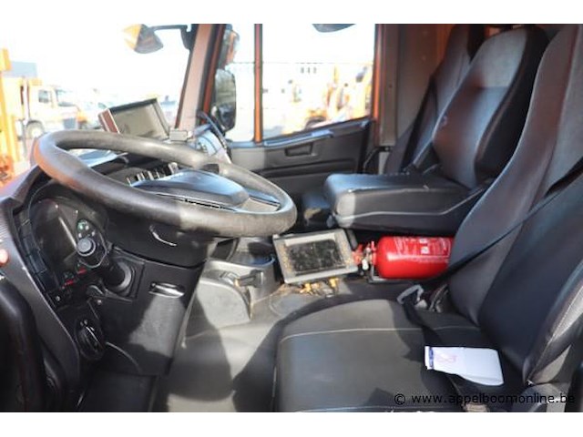 Huisvuilvrachtwagen iveco ad260sy, datum 1ste inschrijving 20/1/2014, chassisnummer wjme2nnc277763, km-stand keuring 1/25 141,439, euro eev, diesel, kenteken 1+2, gelijkvormigheidsattest - afbeelding 14 van  19