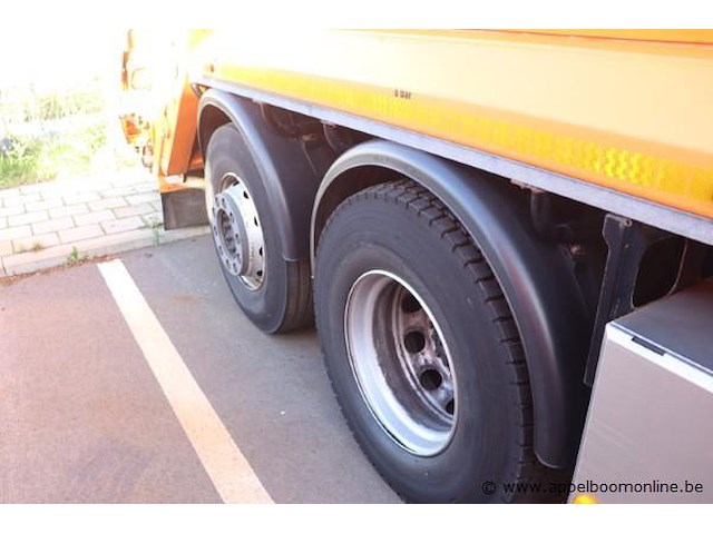 Huisvuilvrachtwagen iveco ad260sy, datum 1ste inschrijving 30/3/2015, chassisnummer wjme2nnh60c305657, km-stand keuring op 2/25 87.748, euro vi, diesel, kenteken + gelijkvormigheidsattest - afbeelding 2 van  20