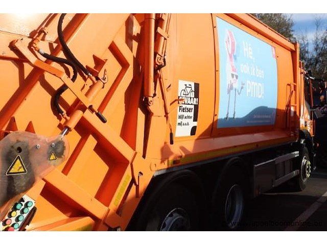 Huisvuilvrachtwagen iveco ad260sy, datum 1ste inschrijving 30/3/2015, chassisnummer wjme2nnh60c305657, km-stand keuring op 2/25 87.748, euro vi, diesel, kenteken + gelijkvormigheidsattest - afbeelding 20 van  20