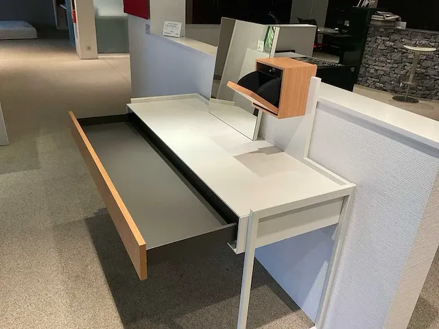 Hülsta lunis kaptafel - afbeelding 6 van  6
