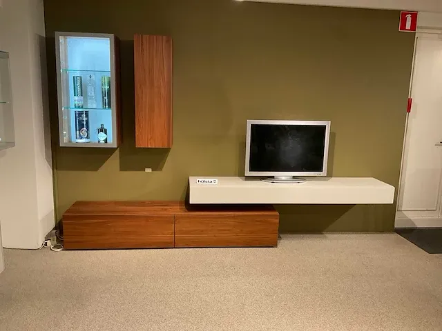 Hülsta neo tv meubel - afbeelding 1 van  7