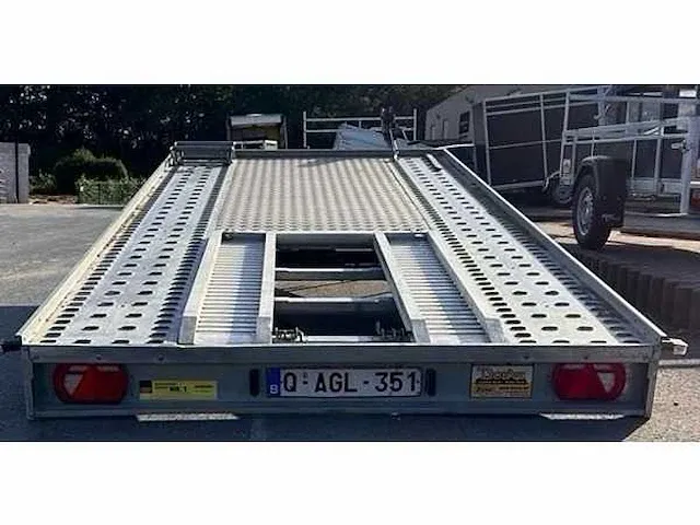 Humbaur aanhangwagen - afbeelding 2 van  3