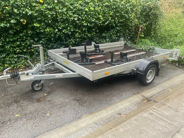 Humbaur voertuig aanhangwagen - afbeelding 2 van  9