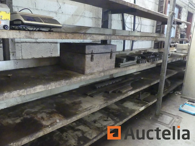 Huron ru 881 3-assige cnc universele freesmachine - afbeelding 5 van  18