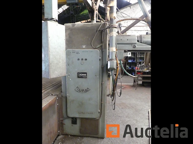 Huron ru 881 3-assige cnc universele freesmachine - afbeelding 16 van  18