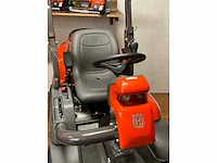 Husqvarna - 2021 - p524 efi - professionele zitmaaier zonder maaidek - afbeelding 2 van  16