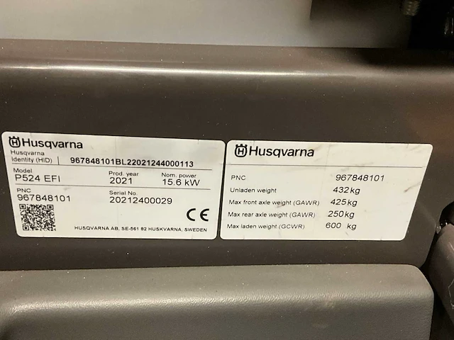 Husqvarna - 2021 - p524 efi - professionele zitmaaier zonder maaidek - afbeelding 8 van  16
