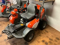 Husqvarna - 2021 - p524 efi - professionele zitmaaier zonder maaidek - afbeelding 14 van  16