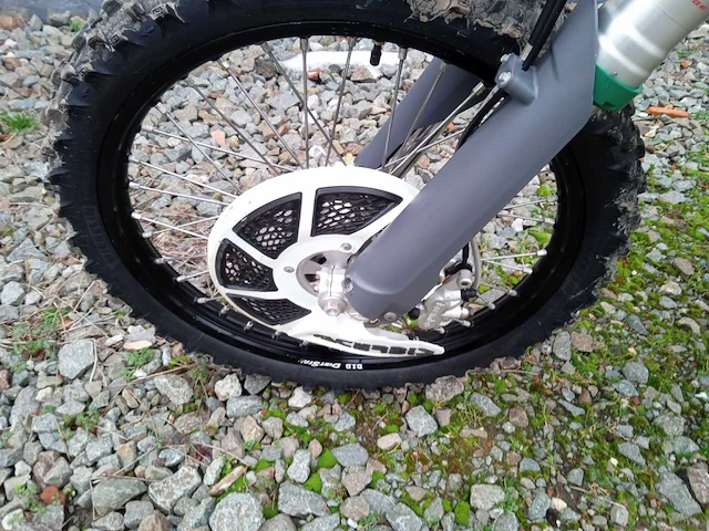 Husqvarna - fe 350 - motorfiets - afbeelding 4 van  9