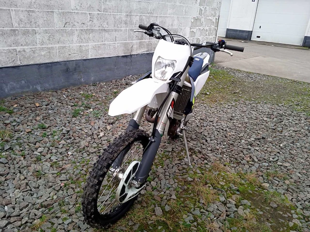 Husqvarna - fe 350 - motorfiets - afbeelding 5 van  9