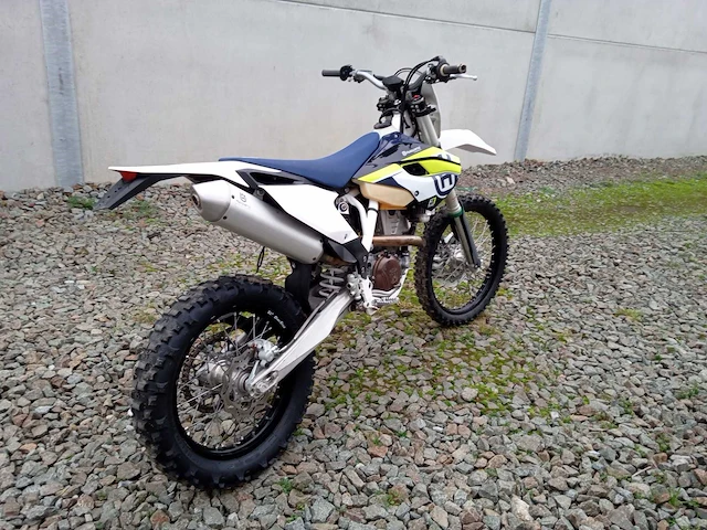 Husqvarna - fe 350 - motorfiets - afbeelding 7 van  9