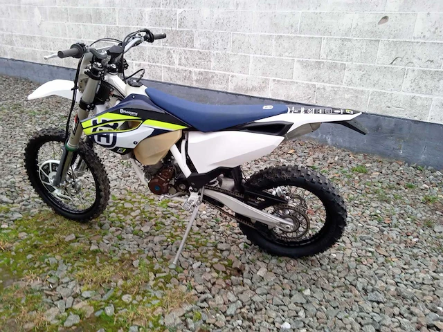 Husqvarna - fe 350 - motorfiets - afbeelding 8 van  9