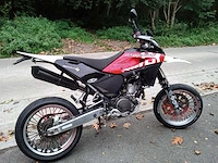 Husqvarna - sm 610 - motorfiets Husqvarna - sm 610 - motorfiets