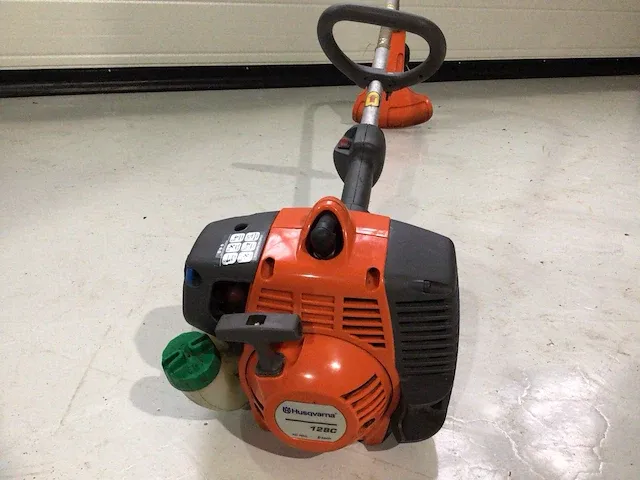 Husqvarna 128c bosmaaier - afbeelding 2 van  6