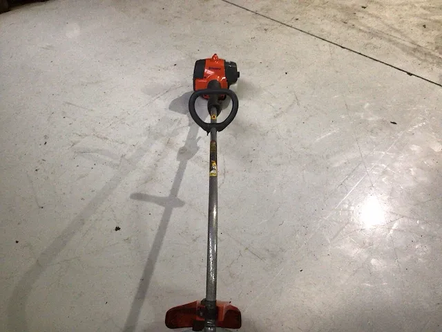 Husqvarna 128c bosmaaier - afbeelding 6 van  6