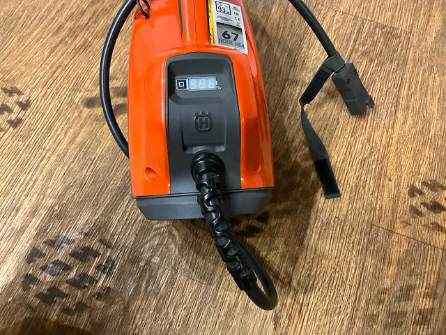 Husqvarna 536lib bladblazer 2016 + rugbatterij bli550 2021 + rugharnas - afbeelding 16 van  16