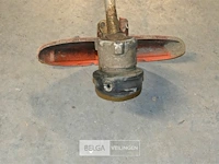 Husqvarna bosmaaier - afbeelding 2 van  4