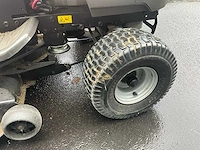 Husqvarna cth151 zitmaaier hydrostatisch - afbeelding 10 van  16