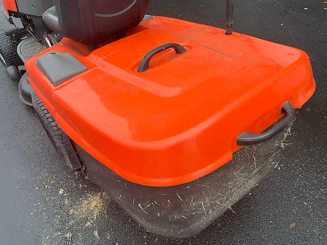 Husqvarna cth151 zitmaaier hydrostatisch - afbeelding 3 van  16