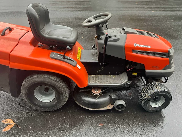 Husqvarna cth151 zitmaaier hydrostatisch - afbeelding 5 van  16