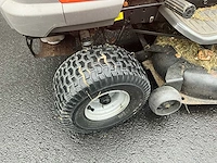 Husqvarna cth151 zitmaaier hydrostatisch - afbeelding 7 van  16
