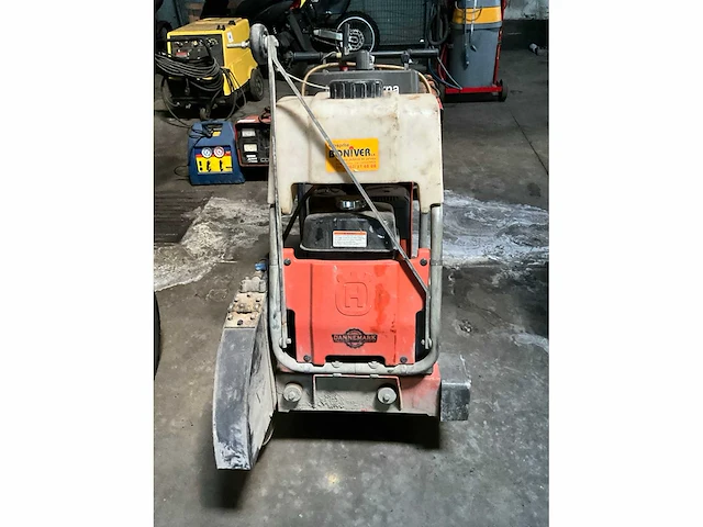 Husqvarna fs413 vloerzaagmachine - afbeelding 2 van  6
