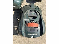 Husqvarna + gardena - divers - robot lawn mower - afbeelding 5 van  10
