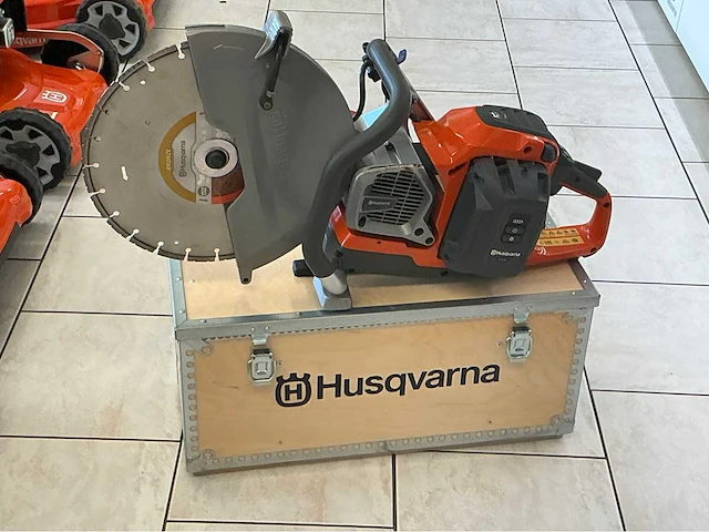 Husqvarna k1 pace 14” k1 pace b750 x accu doorslijper - afbeelding 13 van  15