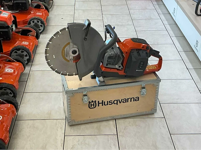 Husqvarna k1 pace 14” k1 pace b750 x accu doorslijper - afbeelding 14 van  15
