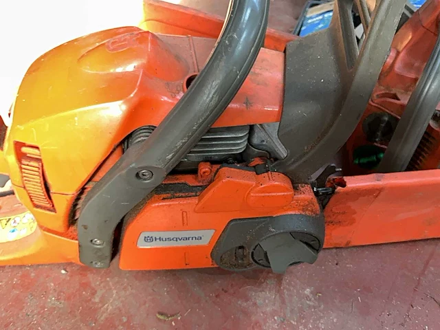 Husqvarna kettingzaag (2x) - afbeelding 5 van  7