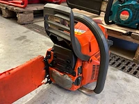 Husqvarna kettingzaag - afbeelding 2 van  7