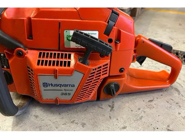 Husqvarna kettingzaag - afbeelding 5 van  7