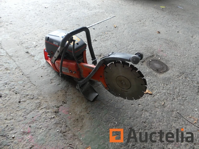 Husqvarna thermische motorvloerkettingzaag - afbeelding 6 van  7