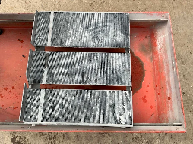 Husqvarna ts350e wateraangedreven snijtafel - afbeelding 8 van  14