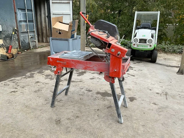 Husqvarna ts350e wateraangedreven snijtafel - afbeelding 10 van  14