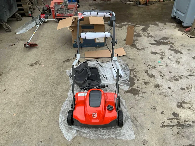 Husqvarna verticuteermachine s138c tuingereedschap, accessoire - afbeelding 1 van  11
