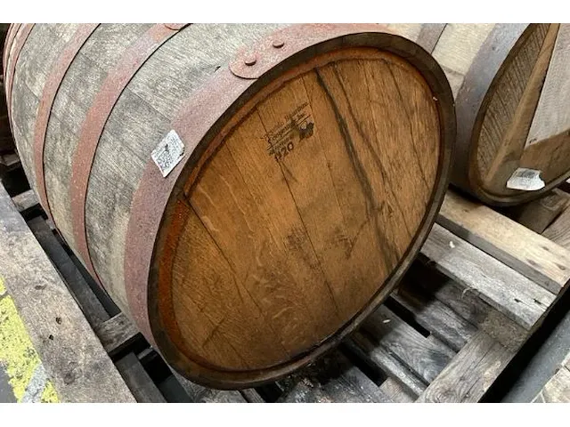 Huten vat bier - afbeelding 8 van  12