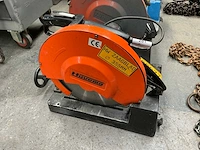 Huvema afkortcirkelzaagmachine - afbeelding 1 van  4