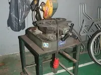 Huvema afkortzaagmachine - afbeelding 1 van  8