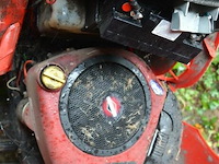 Hvc zitmaaier t13-85 lux motor + 1 extra maaimes - afbeelding 7 van  9