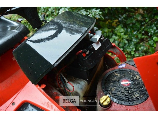 Hvc zitmaaier t13-85 lux motor + 1 extra maaimes - afbeelding 8 van  9