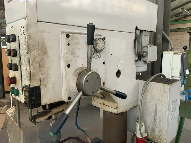 Hxmc z5050 kolomboormachine - afbeelding 15 van  16