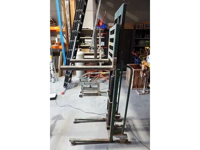 Hydraulic lift systeem - afbeelding 1 van  6