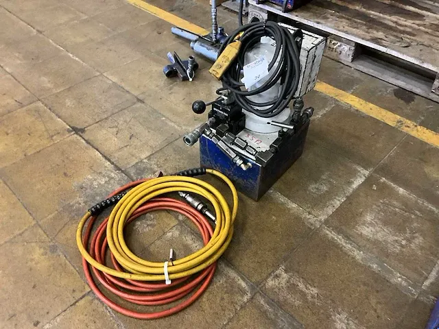 Hydraulisch aggregaat - afbeelding 2 van  5