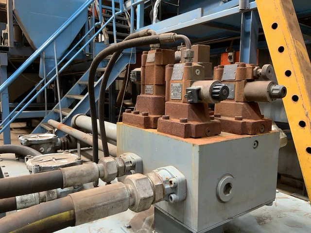 Hydraulisch aggregaat - afbeelding 7 van  8