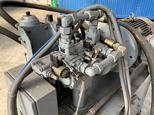 Hydraulisch aggregaat - afbeelding 6 van  18