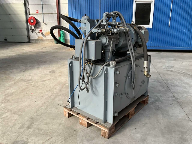 Hydraulisch aggregaat - afbeelding 13 van  18