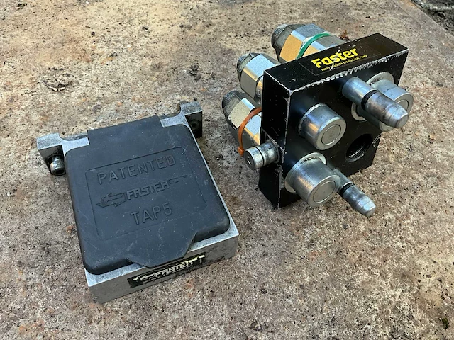 Hydraulisch koppelstuk - afbeelding 1 van  7