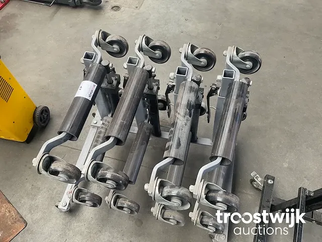 Hydraulische automover - afbeelding 4 van  5